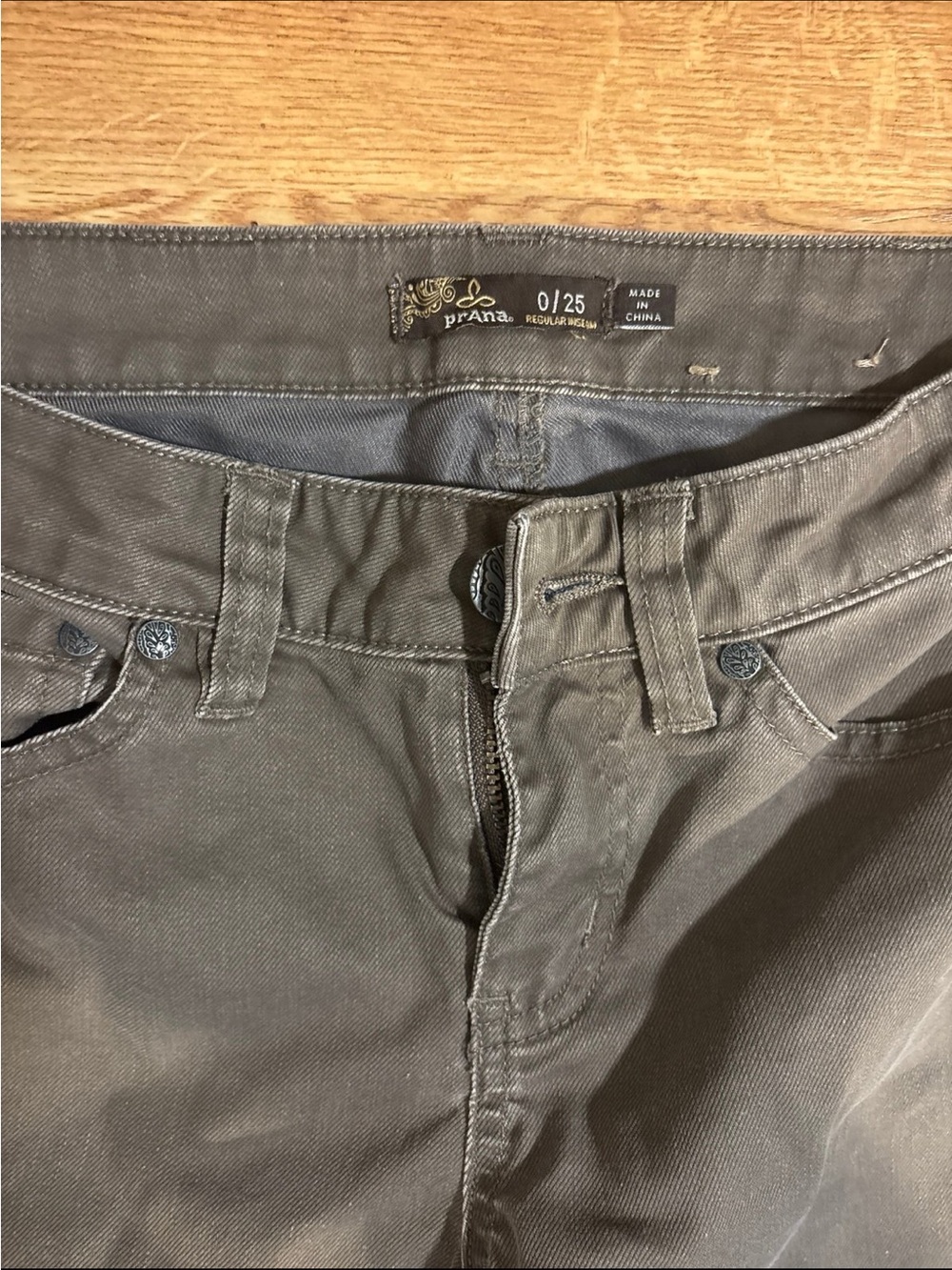 Prana pants size 0/25